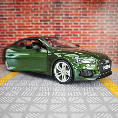 1:24 Audi RS5