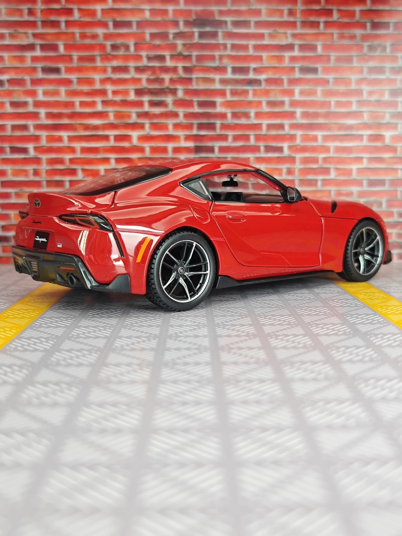 1:24 Toyota GR Supra