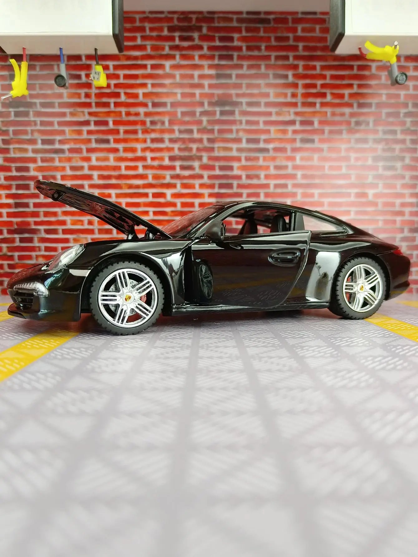 1:24 Porsche 911