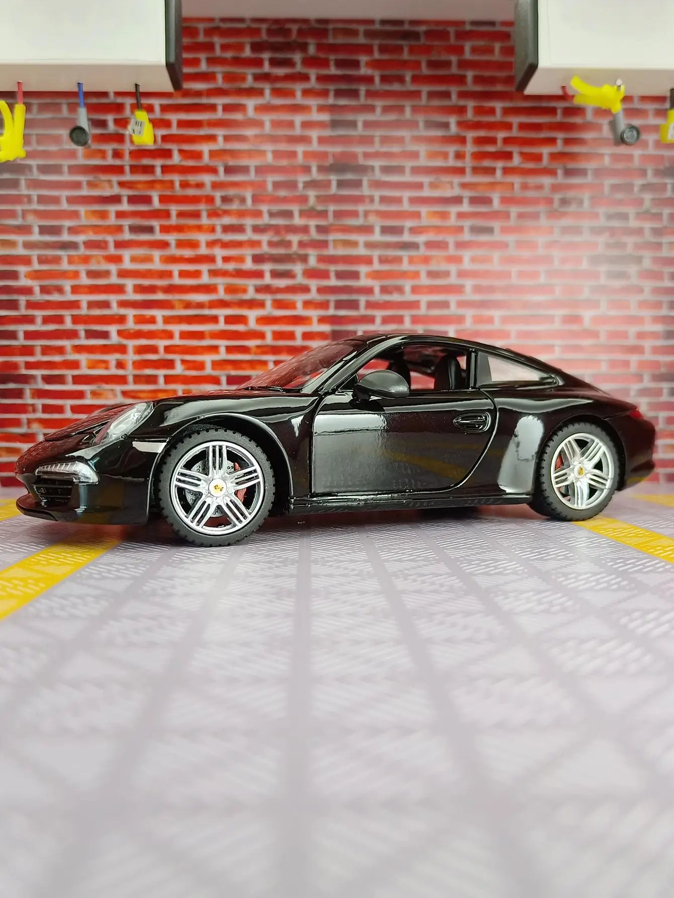 1:24 Porsche 911