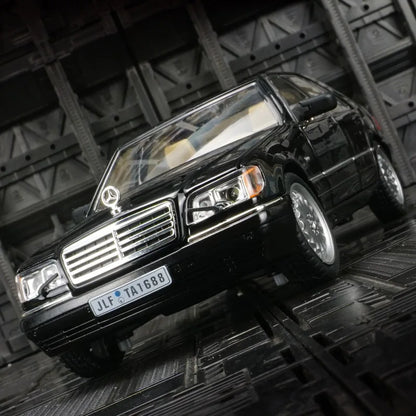 1:24 Mercedes-Benz W140 S320