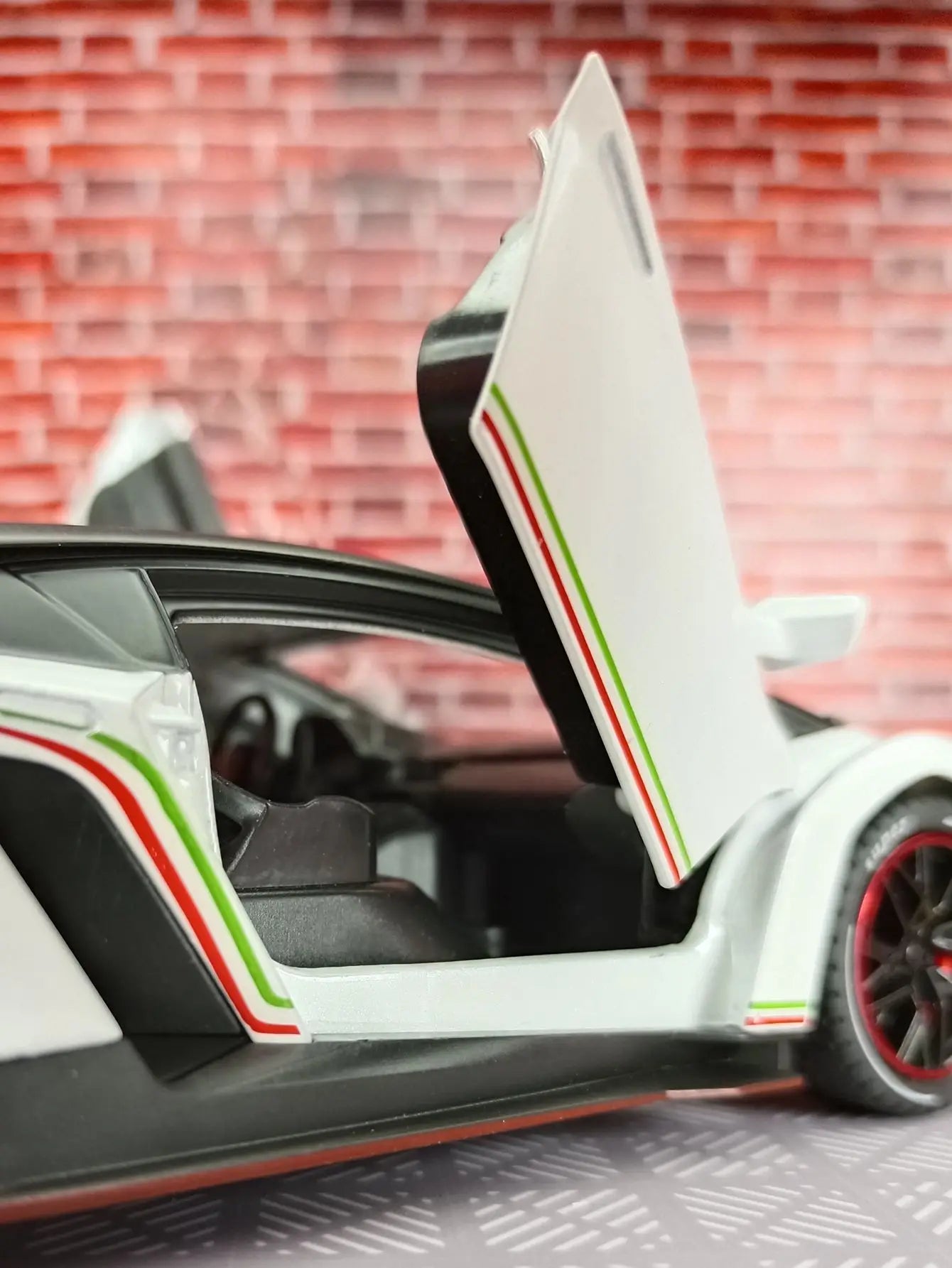 1:24 Lamborghini Veneno